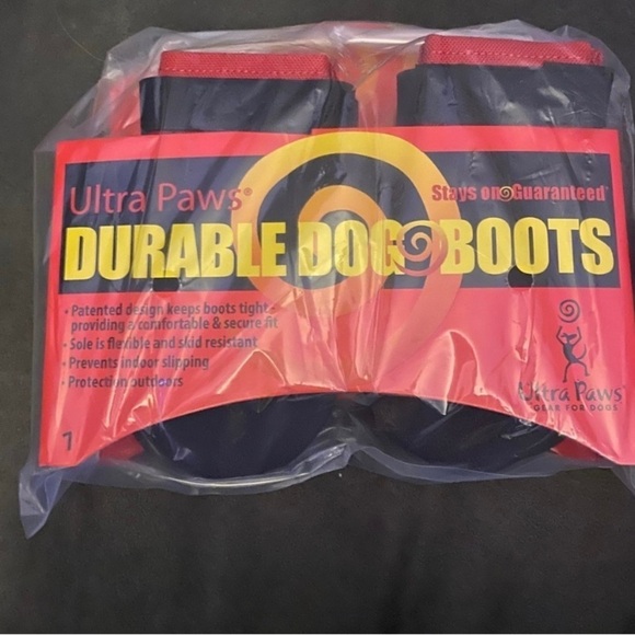 NIP Ultra Paws Rugged Dog Boots and Paw Protectors for Medium Dogs Size 7 - Picture 3 of 6
